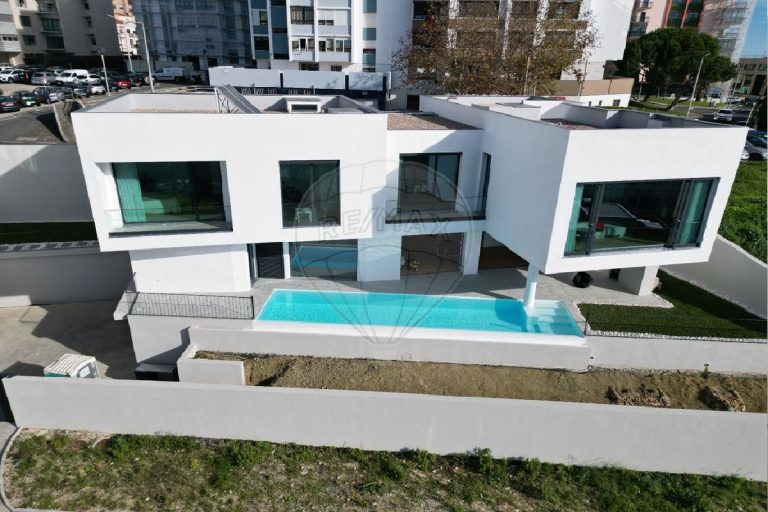 Read more about the article Property T4 , Alfragide, Portugal