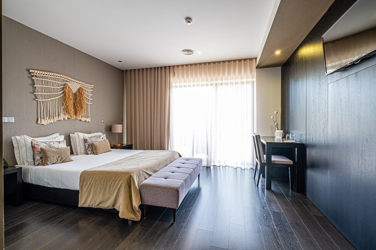 gabriel-dias-property-t6-guarda-portugal-luxury (22)