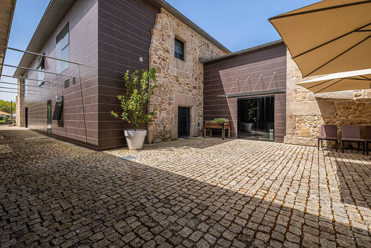 gabriel-dias-property-t6-guarda-portugal-luxury (24)