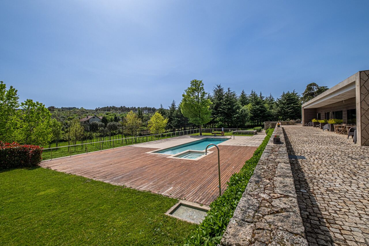 gabriel-dias-property-t6-guarda-portugal-luxury (31)