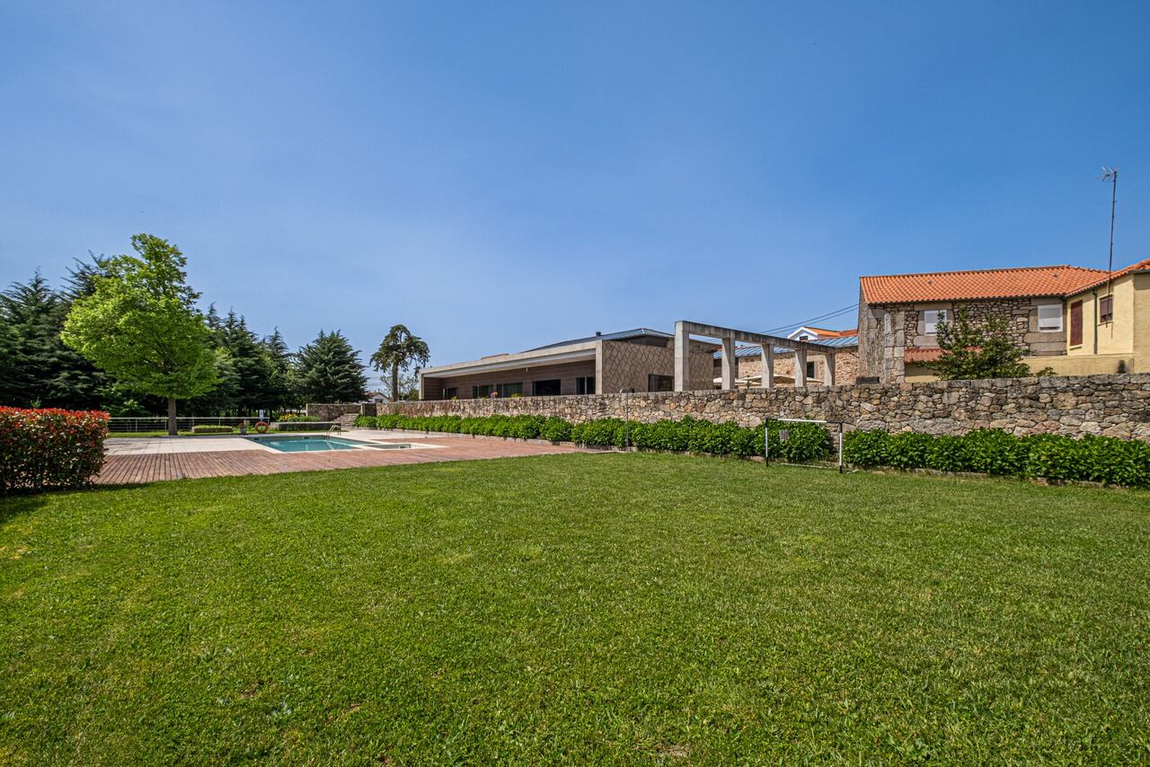 gabriel-dias-property-t6-guarda-portugal-luxury (33)