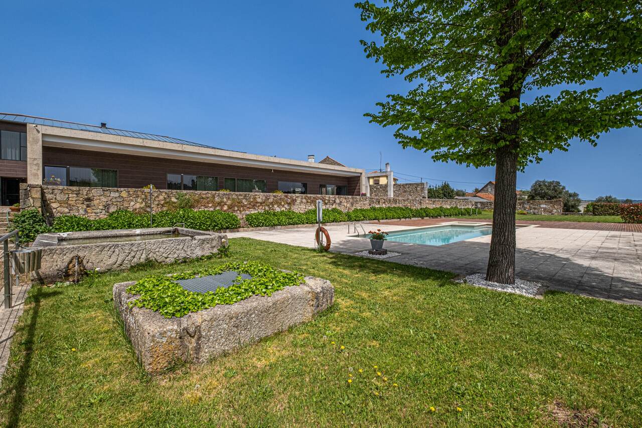 gabriel-dias-property-t6-guarda-portugal-luxury (34)
