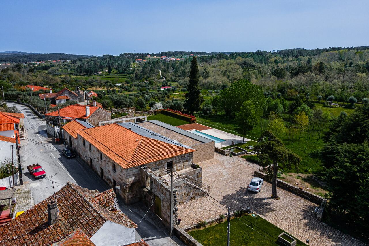 gabriel-dias-property-t6-guarda-portugal-luxury (4)