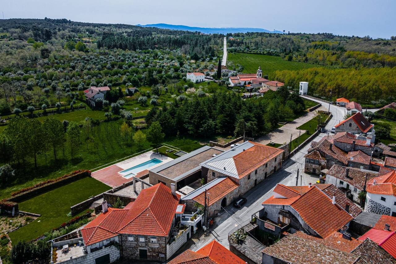 gabriel-dias-property-t6-guarda-portugal-luxury (5)