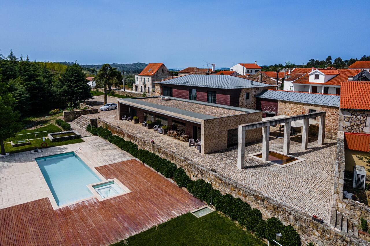 gabriel-dias-property-t6-guarda-portugal-luxury (6)