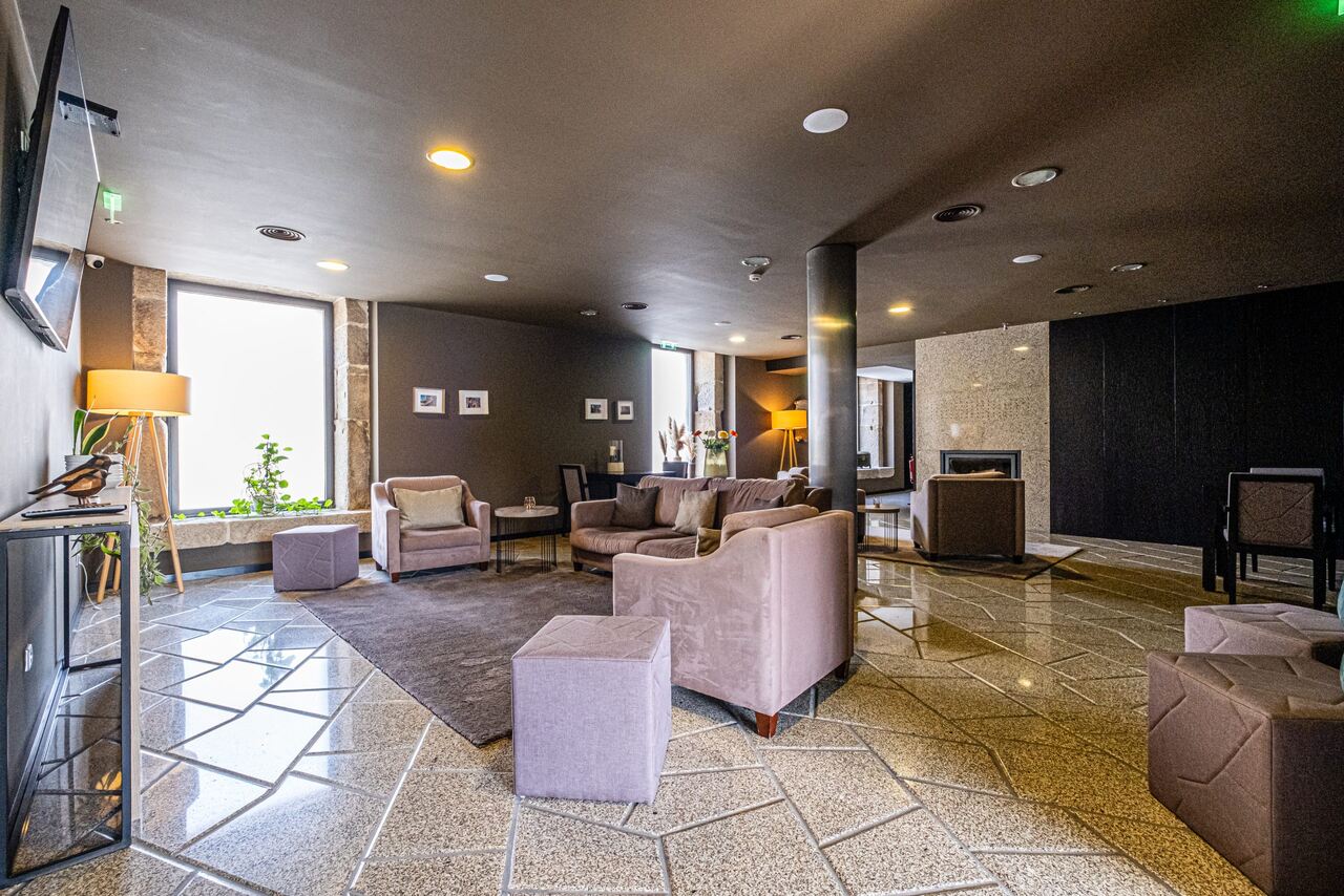 gabriel-dias-property-t6-guarda-portugal-luxury (7)