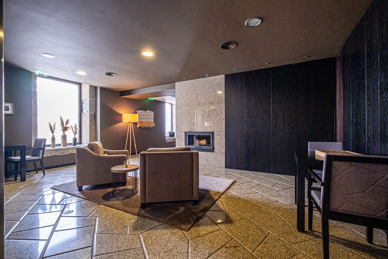 gabriel-dias-property-t6-guarda-portugal-luxury (9)